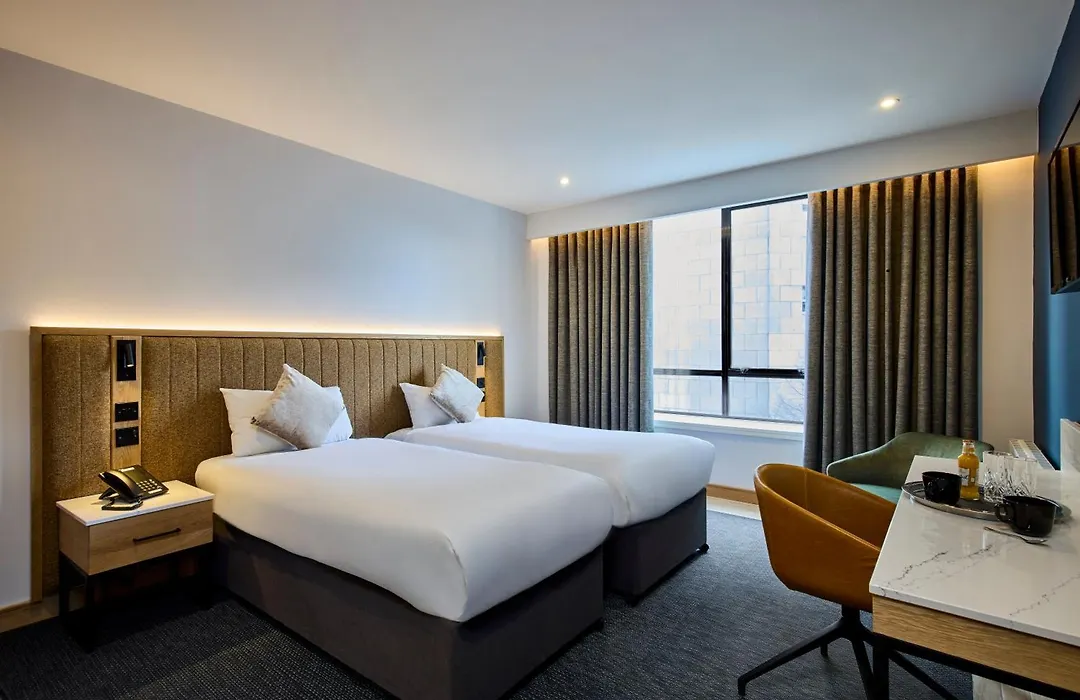 Handel'S Hotel-1